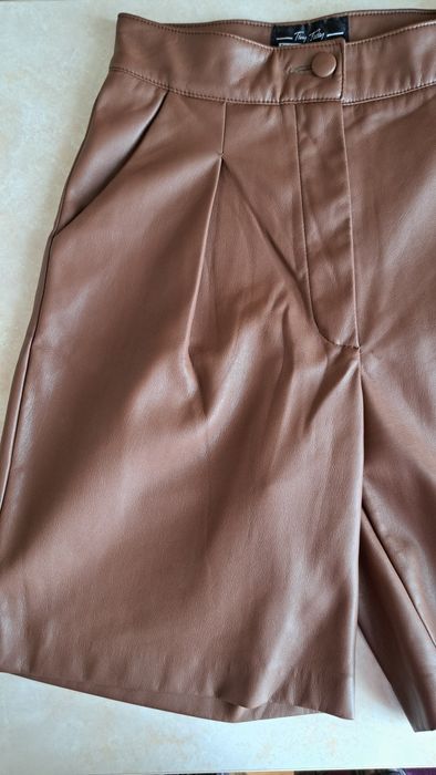 Шорти шкіряні дівочі