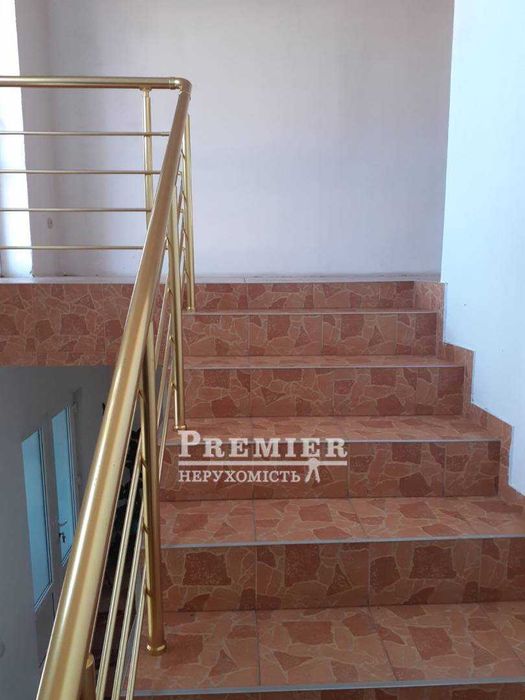 Продам 2-поверховий будинок 500 кв.м