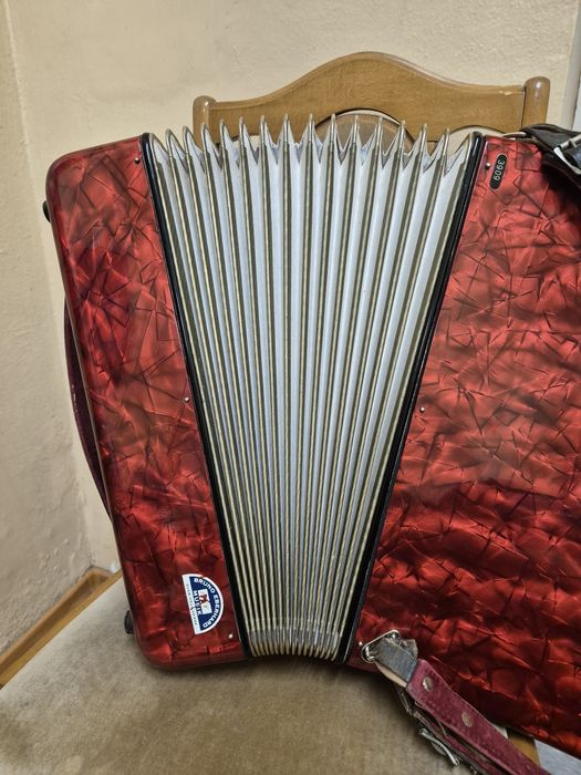 Akordeony Barcarolla 80b