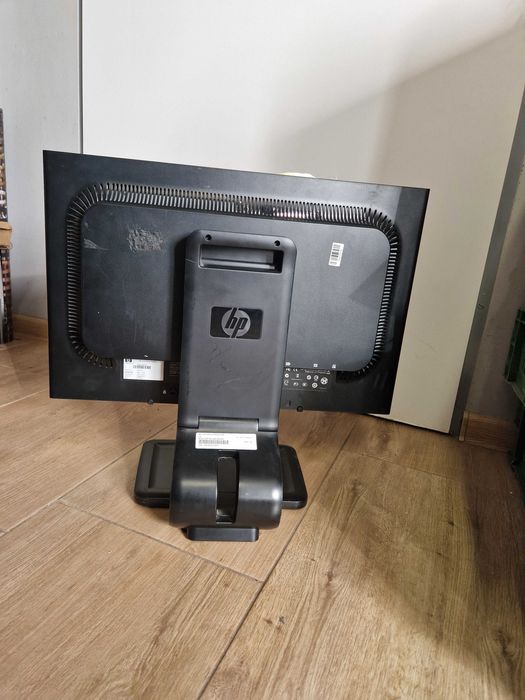 Monitor HP Compaq LA2205wg