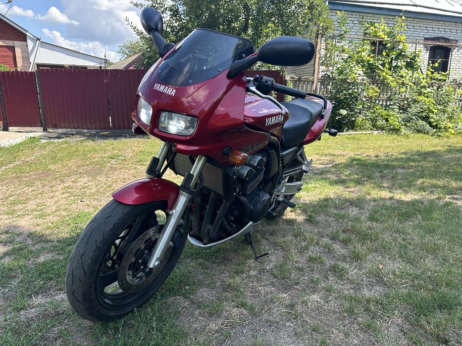 Yamaha FZS 600 гарний стан СРОЧНО