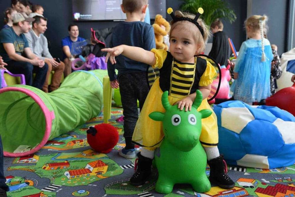 ANIMACJE ogromna maskotka, brokatowe tatuaże, kącik malucha