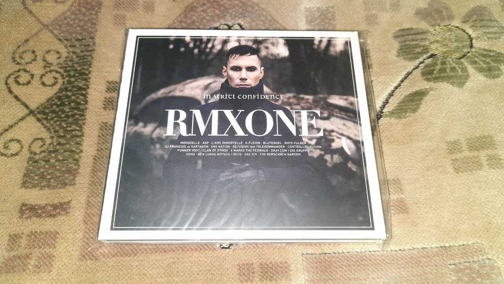 In Strict Confidence – RmxOne [2CD]