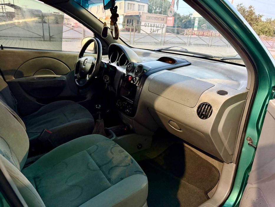Продам Chevrolet AveoT200 на ходу