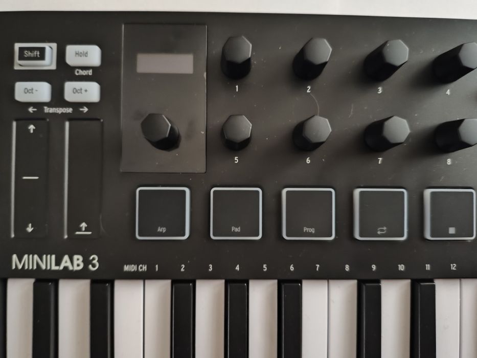 Продам Arturia Minilab 3