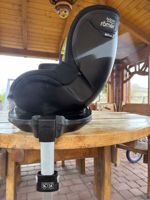 Fotelik Britax Römer Dualfix M-Size
