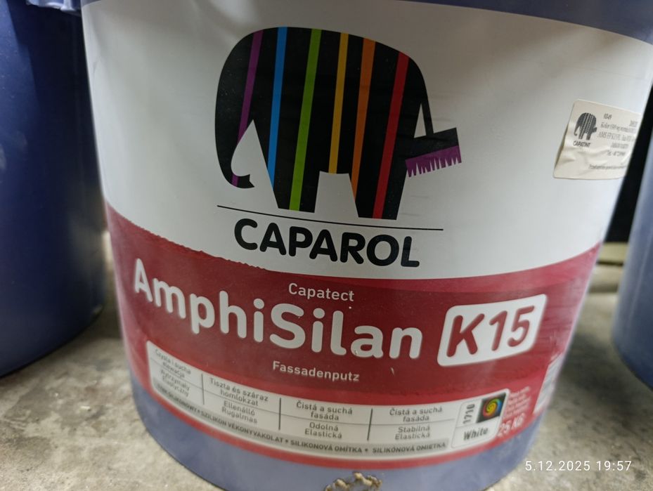 Struktura caparol kolor beż wpadający w jasny brąz