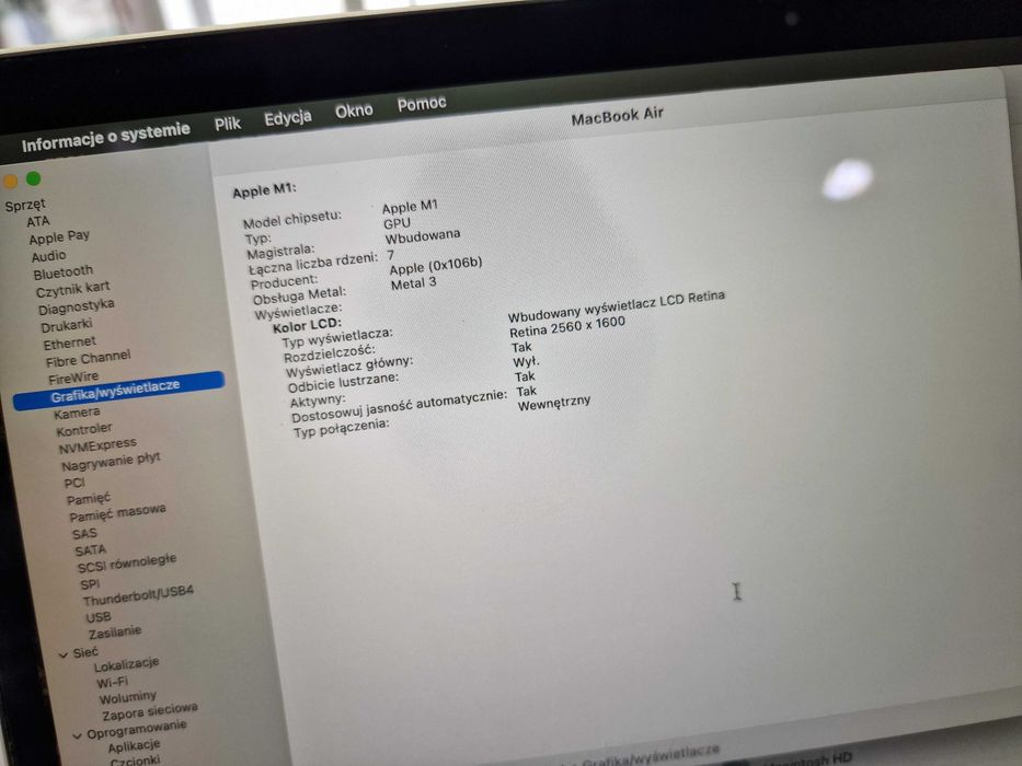 Macbook Air 13 2020/ M1/ 8GB/ 256GB/ Silver/ 123 cykle/ Grade A-/ Gwarancja 6 MSC