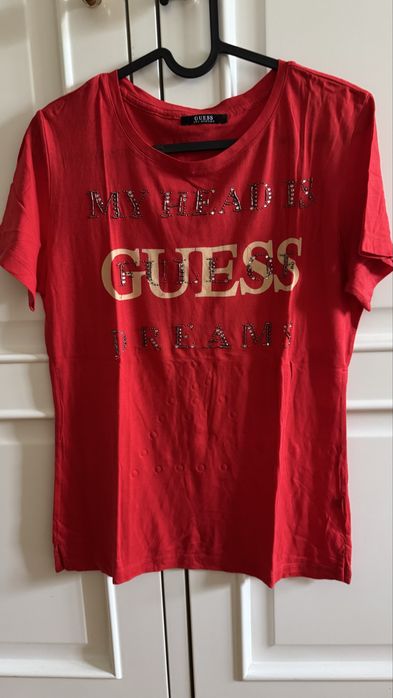 T shirt Guess, como nova!
