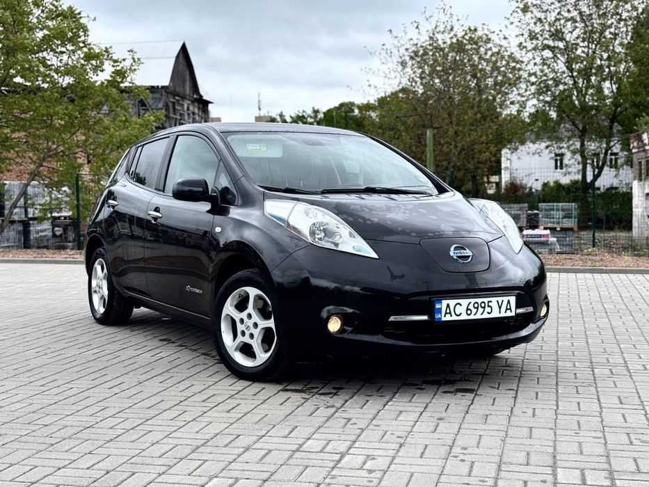 Оренда Нісан Ліф Nissan Leaf