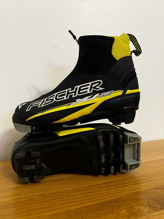 Buty do biegówek FISCHER XJ SPRINT EU 31, wkładka 20cm NN