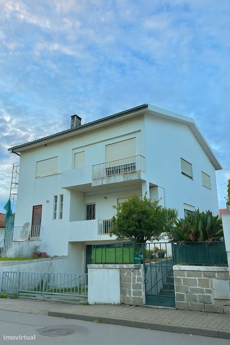 Andar Moradia Com 4 Quartos