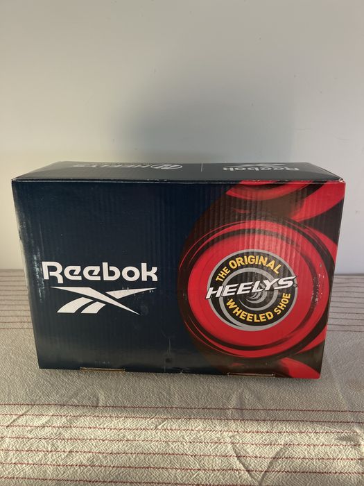 Tenis Reebok Hellys novos