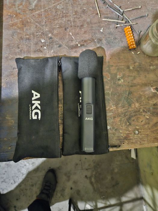 Mikrofon pojemnościowy AKG C1000S