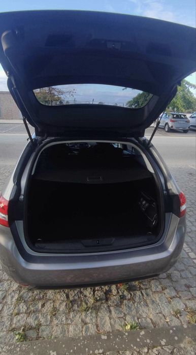 Peugeot 308 1.6 BlueHDI Cinza