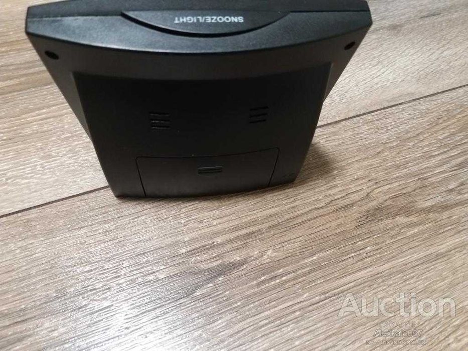 Часы,термометр,будильник,Technoline WT 280