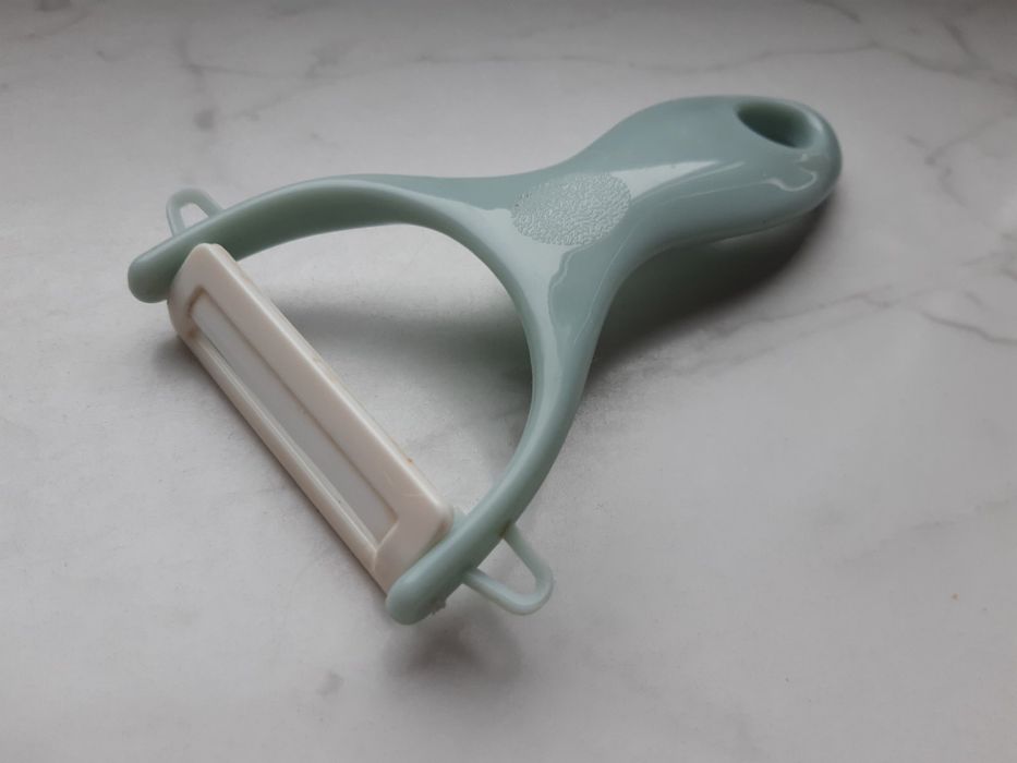 Механическая тёрка-овощирезка