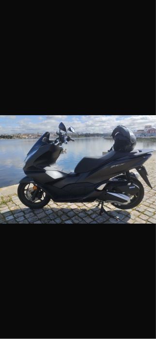 Mota pcx 2025 praticamente  nova