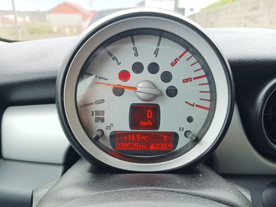 Mini Cooper 1.6D PSA