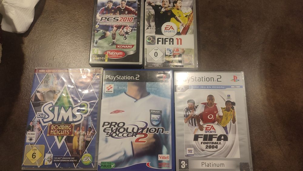 Caixa Vazia com Manuais — Jogos PSP e PS2