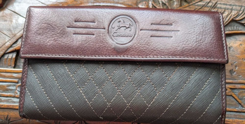Carteira da marca cavalinho