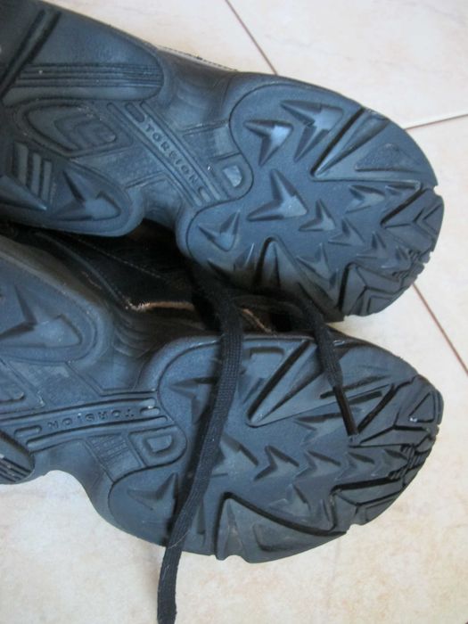 кросовки adidas falcon