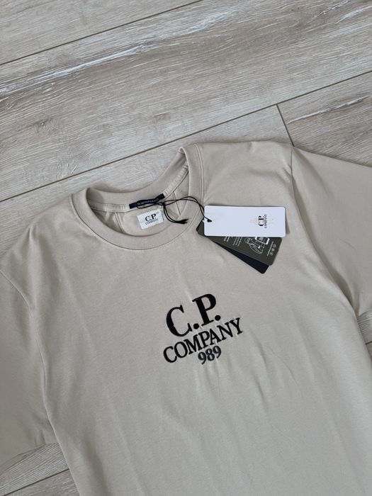 Футболка C. P. Company  / бежева футболка сп компані