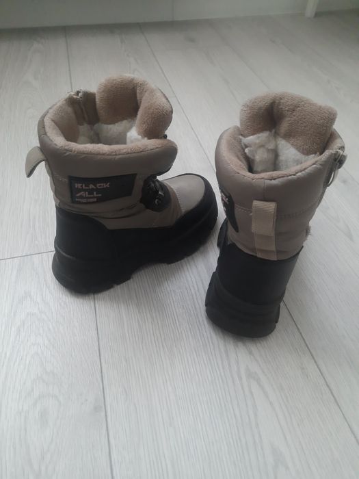 Чоботи зимові, макасіни