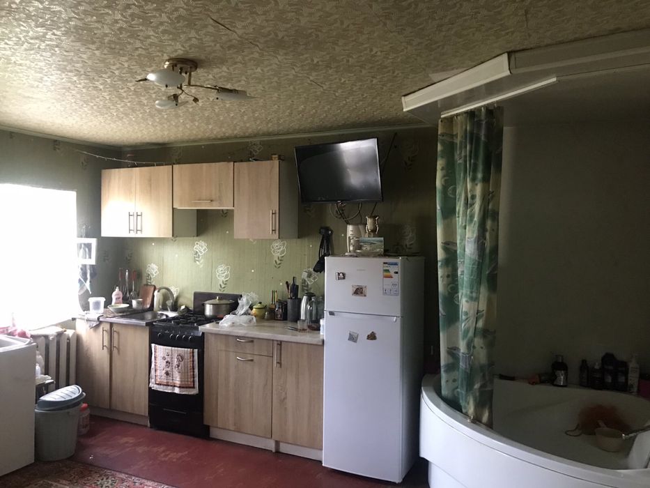 Дом Безлюдовка продам