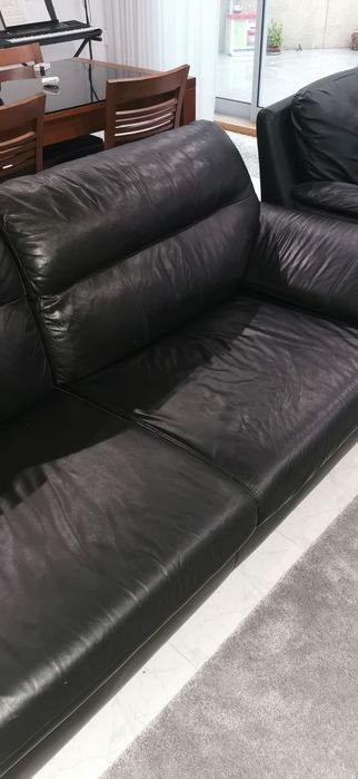 Sofá 100% pele irrepreensível