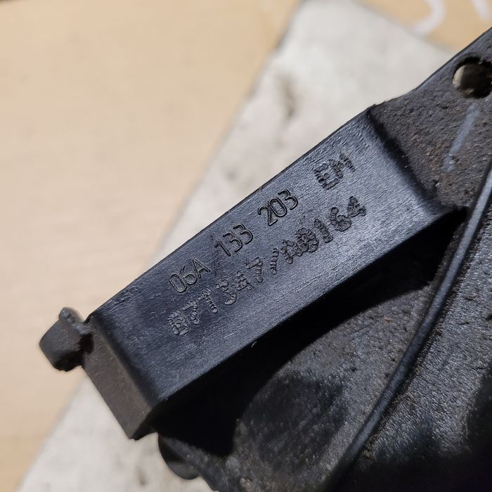 Kolektor ssący dolotowy vw golf V touran audi seat skoda 1.6MPI BSE