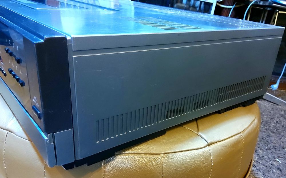 Panasonic NV-333  Японский видеомагнитофон легенда 80х.