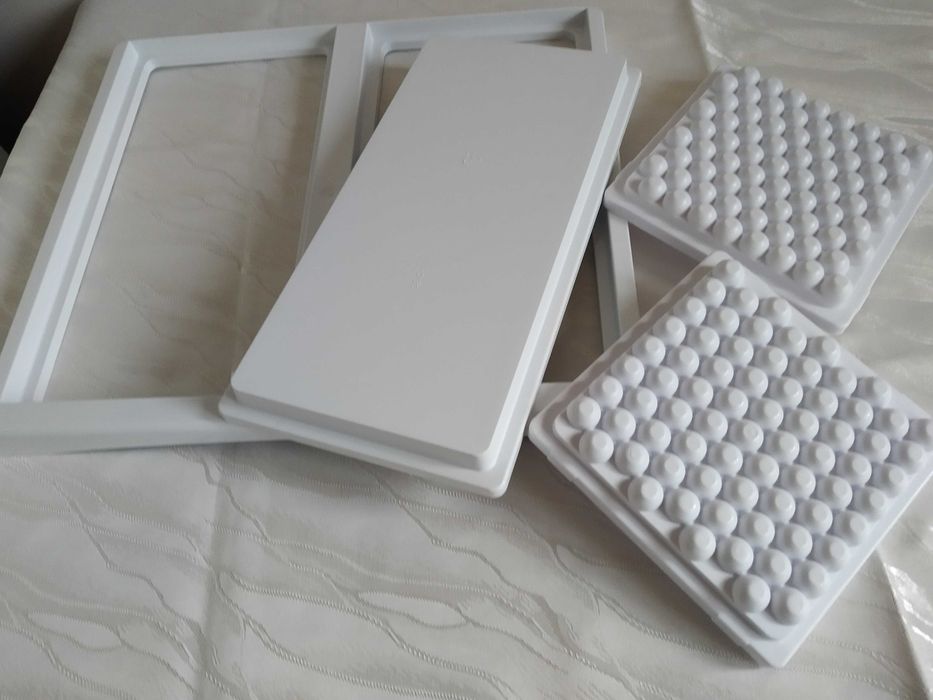 Półka do zamrażarki - chłodziarko zamrażarki CZN 235 firmy Polar.