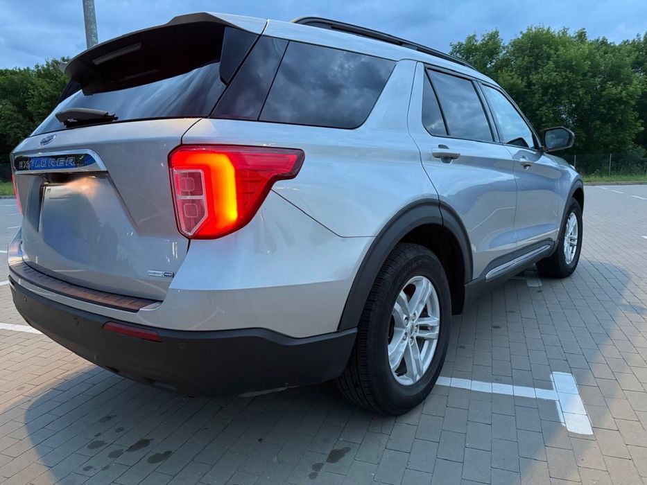 Продам терміново FORD EXPLORER