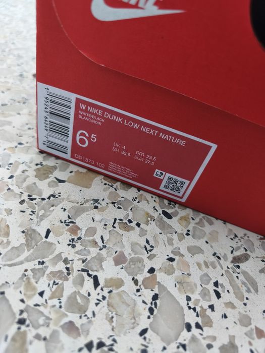 Nike dunk panda 37