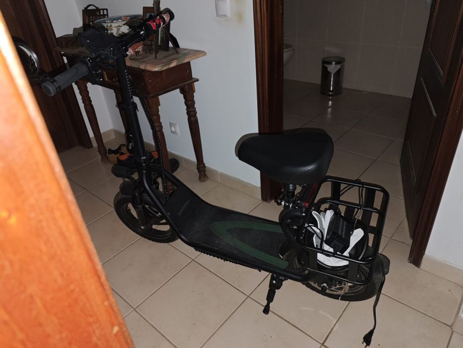 Scooter trotinet, com 7 meses de uso