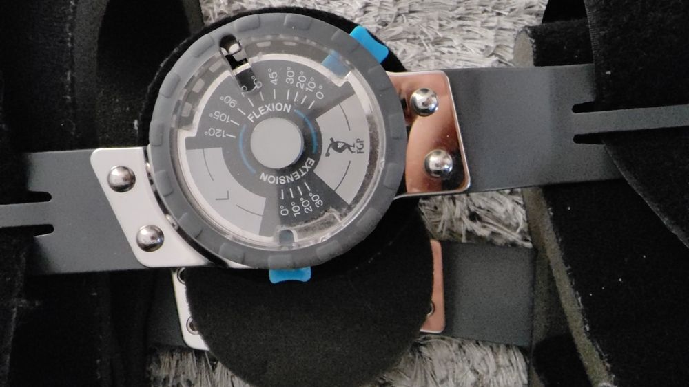 Tala joelheira articulada