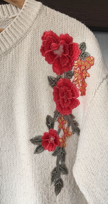 M&S sweter wiosenny aplikacja kwiaty kremowy 42 XL