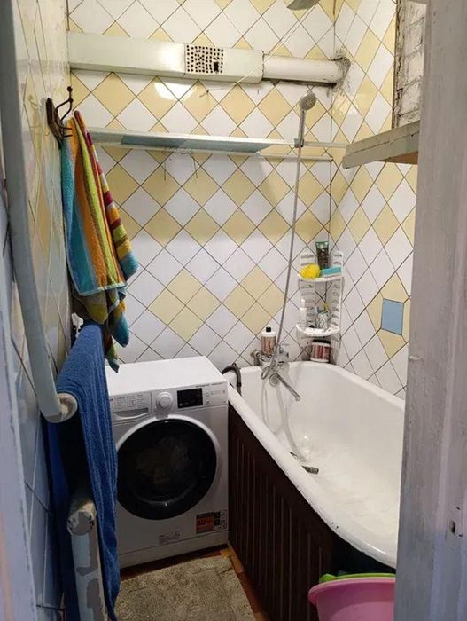 Продам 2-комн квартиру в районе Каруны ул.
