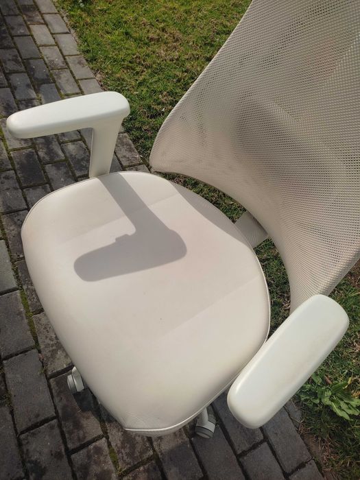 Cadeira giratória c/braços - branca - IKEA