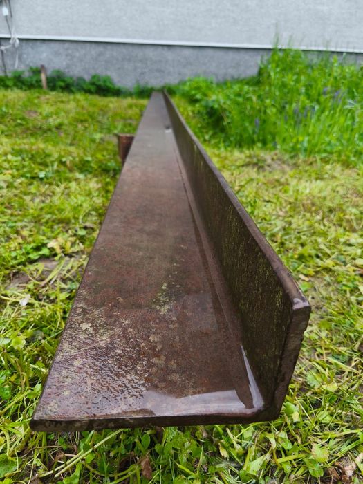 Продам    кутник