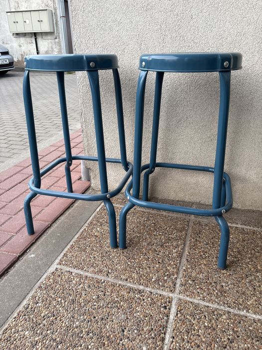 1 Stolek barowy turkusowy z ikea