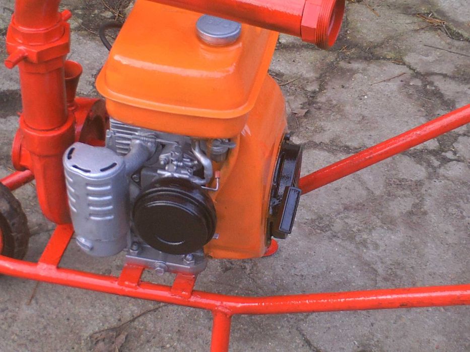 motor kubota 200 a trabalhar como novo