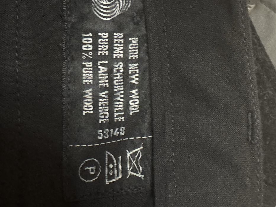 Теплі чоловічі класичні костюми