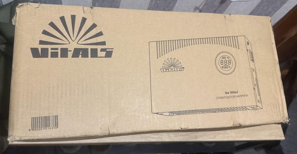Стабілізатор напруги Vitals 5кв, теристорний, для дому/офісу