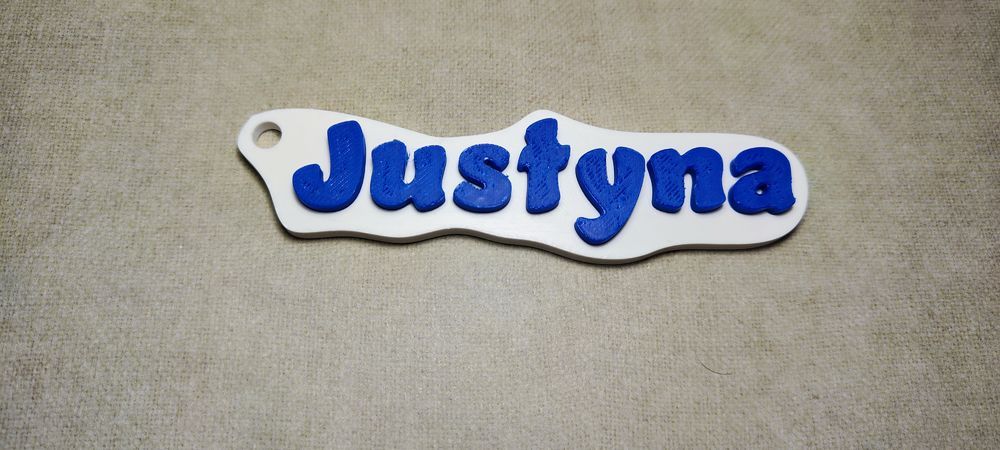 Personalizowany Brelok z Imieniem – Unikalny Wydruk 3D! z podstawą