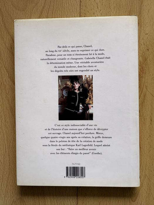 Livro “Chanel” por François Baudot