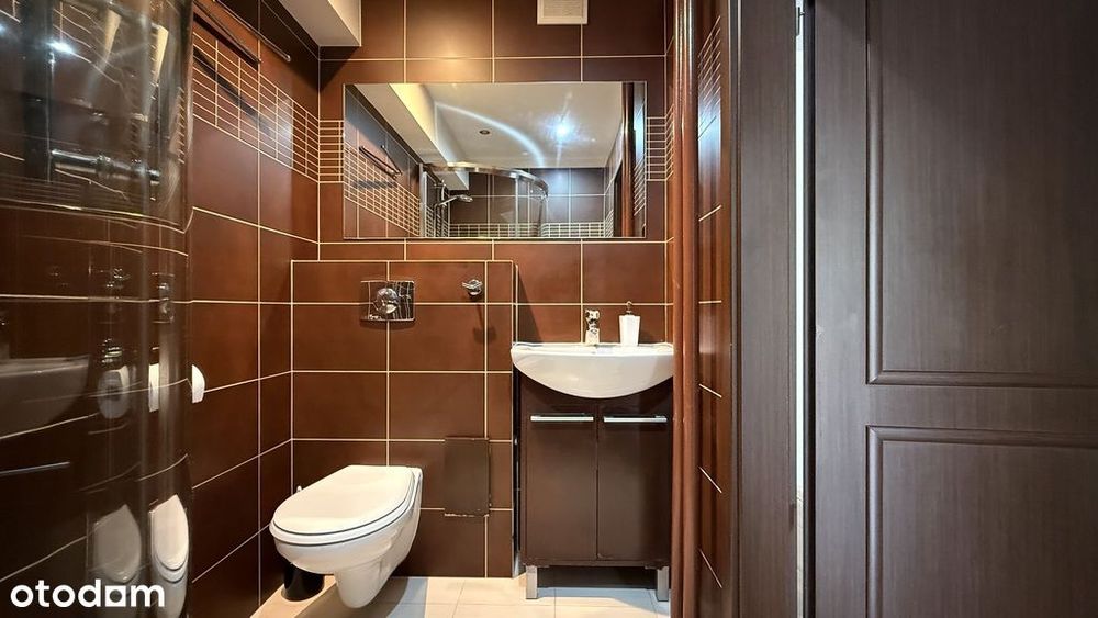 2 pokoje na 1 piętrze z balkonem - More