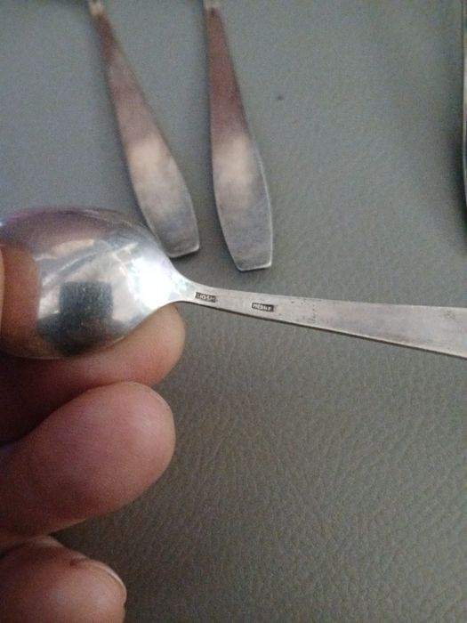 Łyzeczki do herbaty z emalią