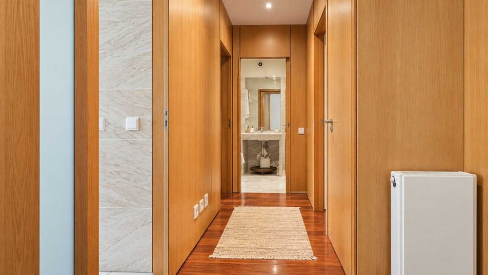 Apartamento T1 com varanda e garagem fechada, Póvoa de Varzim